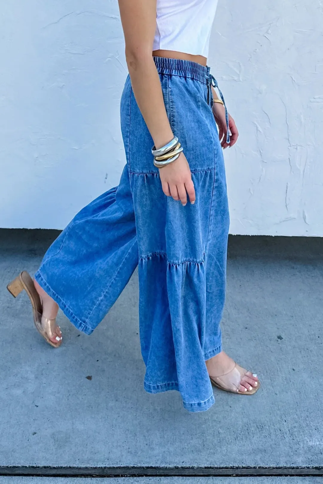 Boho Jeans with Ruffle Hem
