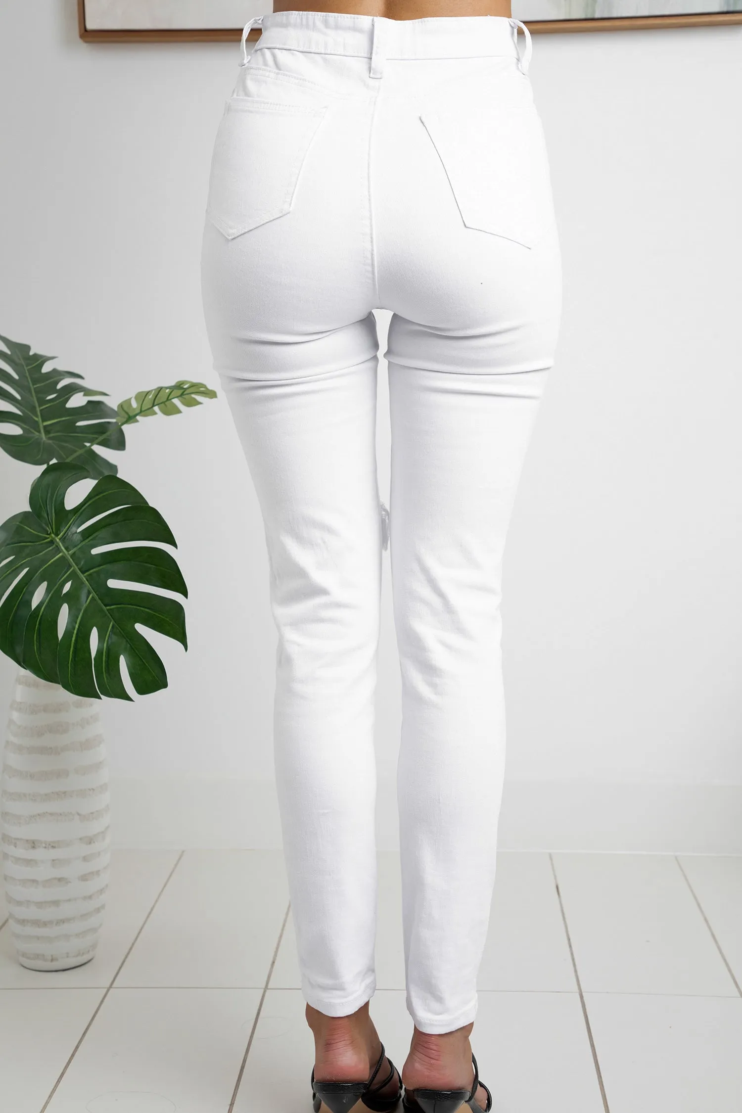 HENDRIK HIGH WAISTED RIPPED DENIM JEANS - White